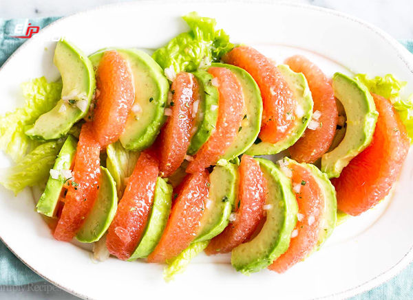 Salad giảm cân với bưởi và bơ