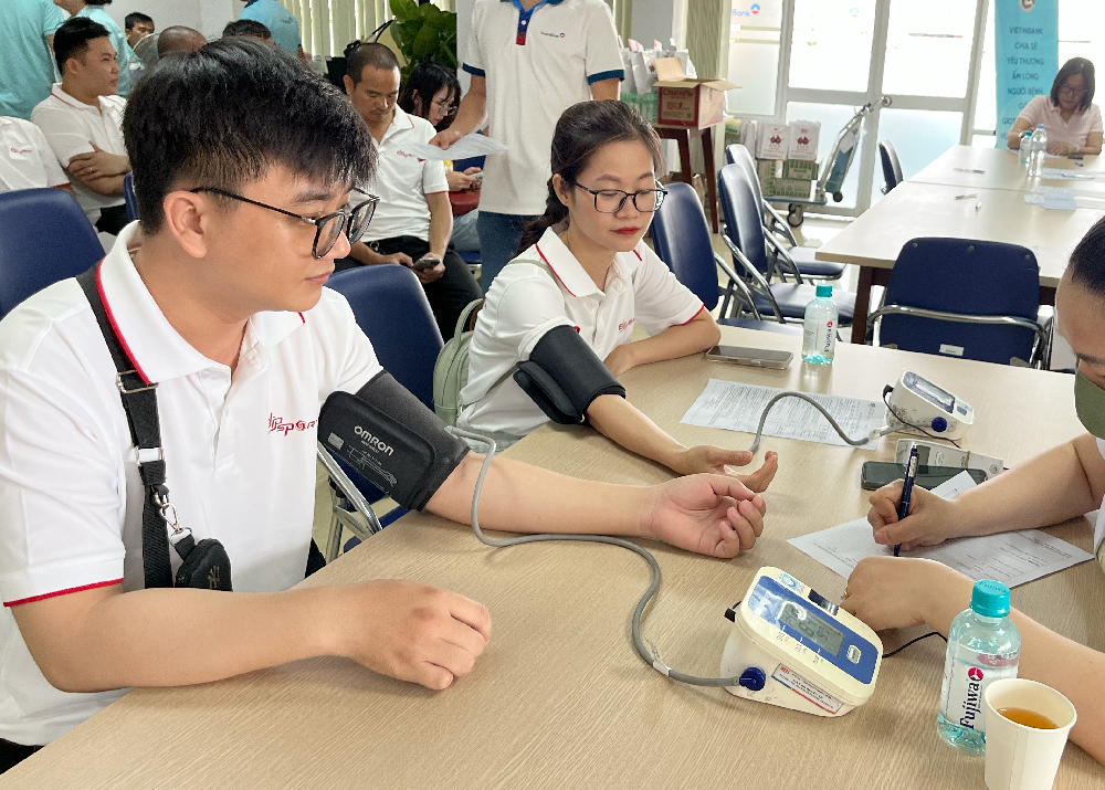 Elipsport Hiến Máu Nhân Đạo
