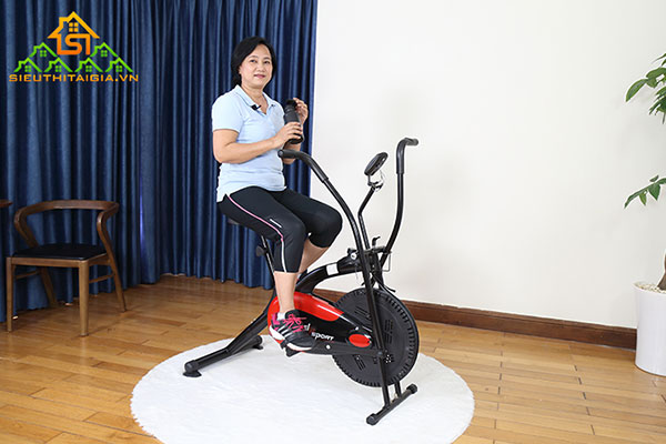 xe đạp tập thể dục tại nhà