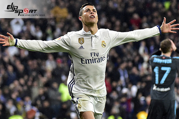 Tổng số bàn thắng của Ronaldo tính đến năm 2021 là bao nhiêu?
