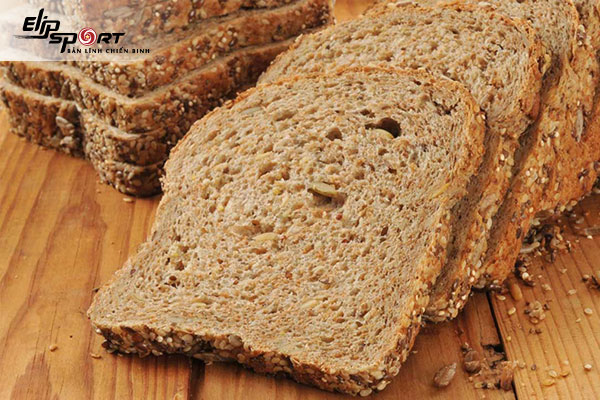 Cách làm bánh mì nguyên cám giảm cân bằng nồi cơm điện