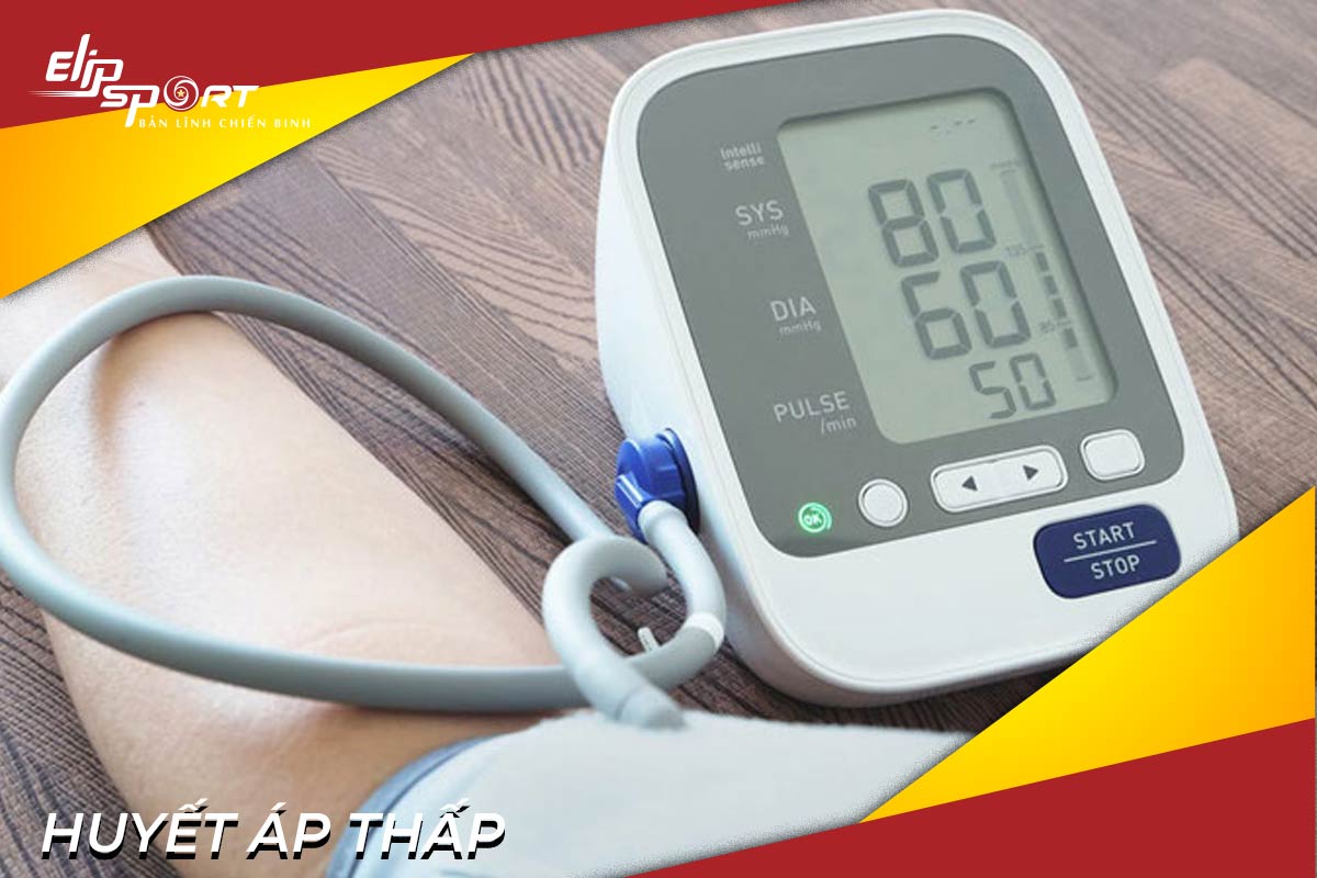 Chỉ số huyết áp thấp là bao nhiêu? Huyết áp thấp có nguy hiểm không?