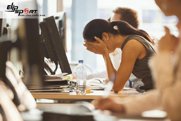 lông mày lưỡi mác