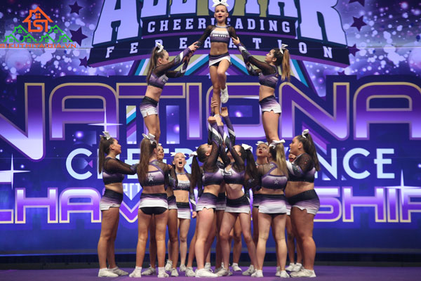 Nhảy Cheerleading