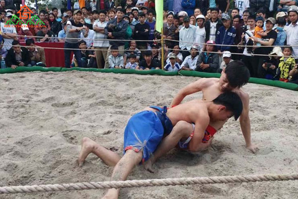 Tìm hiểu về những lễ hội đấu vật ở Việt Nam và thế giới