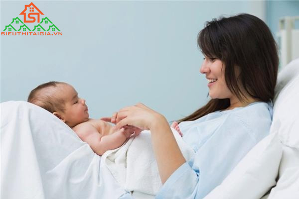 Phụ nữ sau sinh bị cảm cúm uống thuốc gì