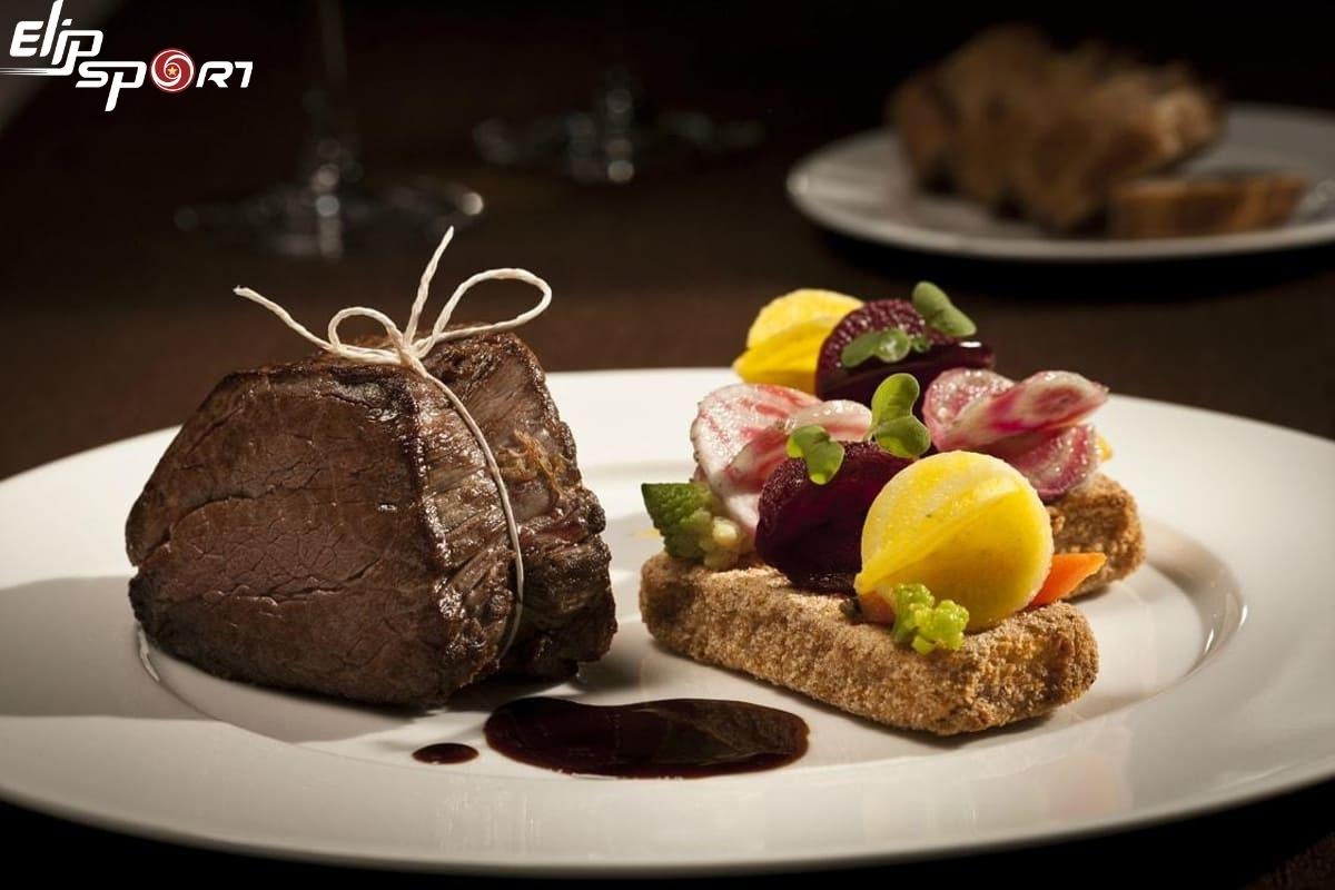 Tạp chí ẩm thực The Michelin Guide