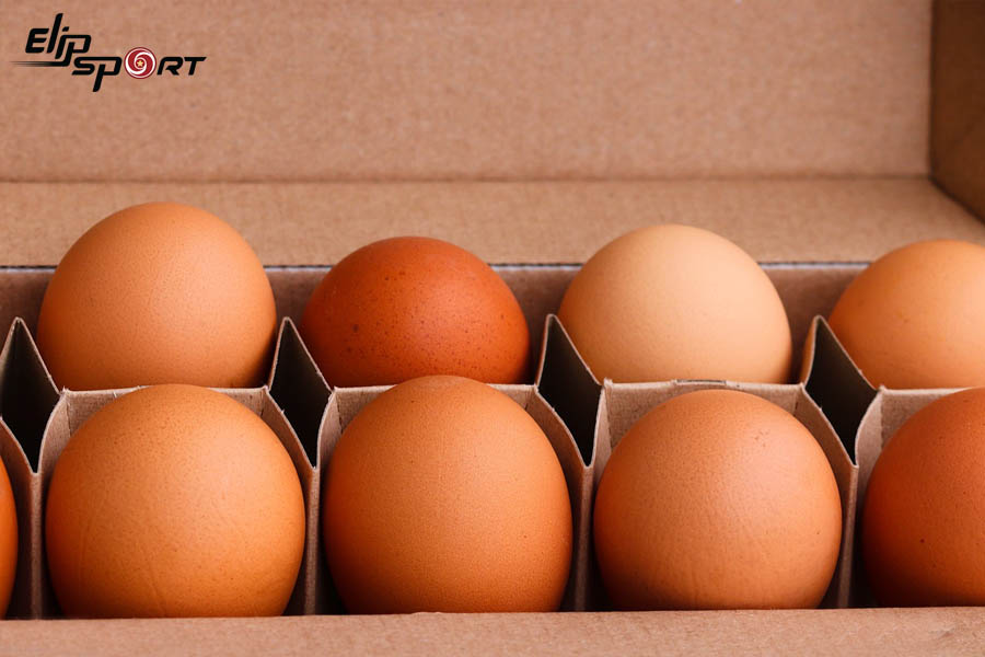 Trứng gà bao nhiêu calo? Dinh dưỡng trong trứng gà