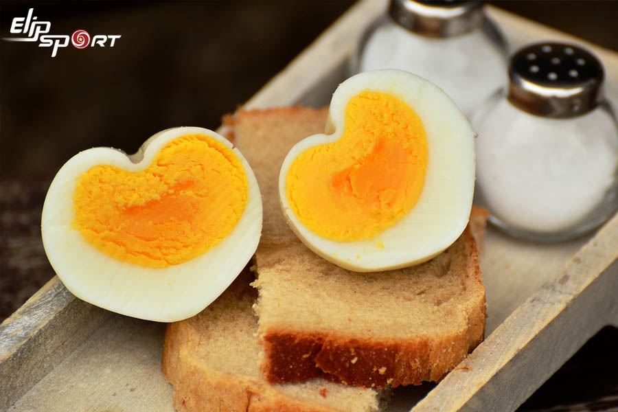 Trứng gà luộc giúp cơ thể tỉnh táo và giảm cơn đói hiệu quả