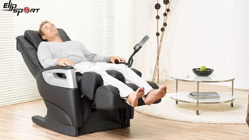 Giá của ghế massage 4D nằm trong khoảng từ 70 triệu đến 200 triệu đồng