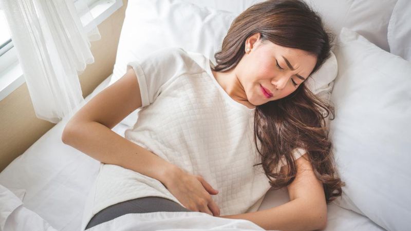 Hạn chế cơn đau bụng trong giai đoạn kinh nguyệt