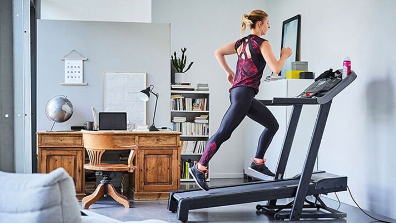 Tập luyện với máy chạy bộ giúp giảm cân hiệu quả