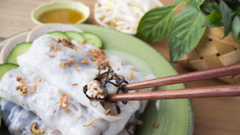 Việc ăn bánh cuốn vào buổi sáng giúp ổn định hệ tiêu hóa