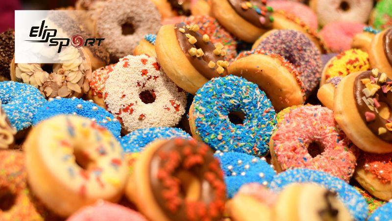 Bánh donut hay còn được gọi là bánh vòng