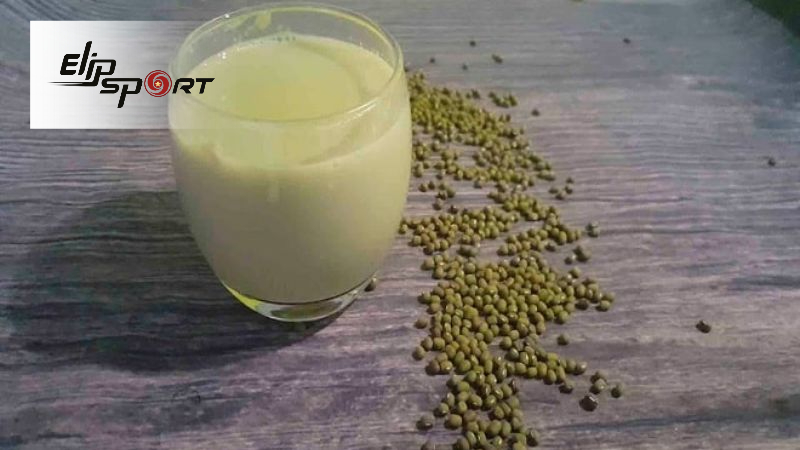 Trong sữa đậu xanh chứa nhiều chất dinh dưỡng có lợi