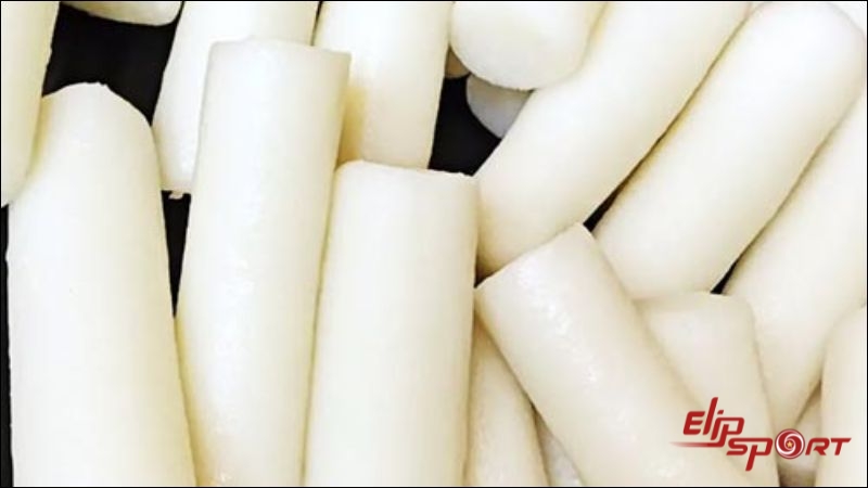 Bánh gạo truyền thống cung cấp khoảng 1080 calo trong mỗi 500g