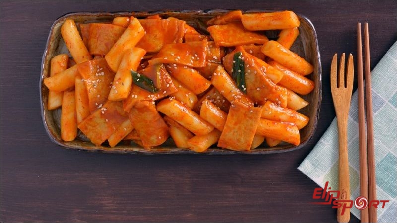 Không nên Tokbokki mỗi ngày, vì có thể mang lại nhiều vấn đề xấu cho cơ thể