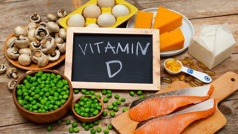 Vitamin D đóng vai trò quan trọng trong tăng cường sức khỏe, phát triển chiều dài của xương