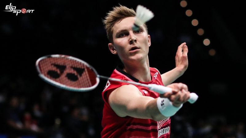 Tay vợt Axelsen Viktor