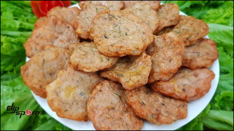 Chả cá chiên là món ăn quen thuộc trong bữa cơm gia đình Việt Nam