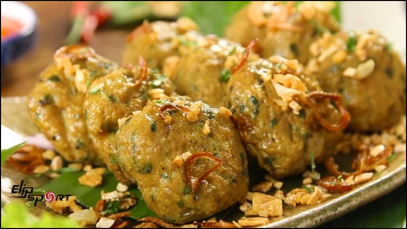 Chả cá chiên chứa 160 calo/100g