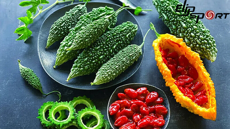 Trong 100g khổ qua tươi chỉ cung cấp khoảng 34 calo