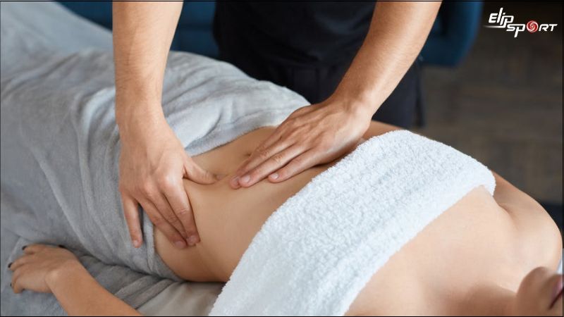 Các lưu ý mẹ cần biết khi massage bụng đẩy sản dịch