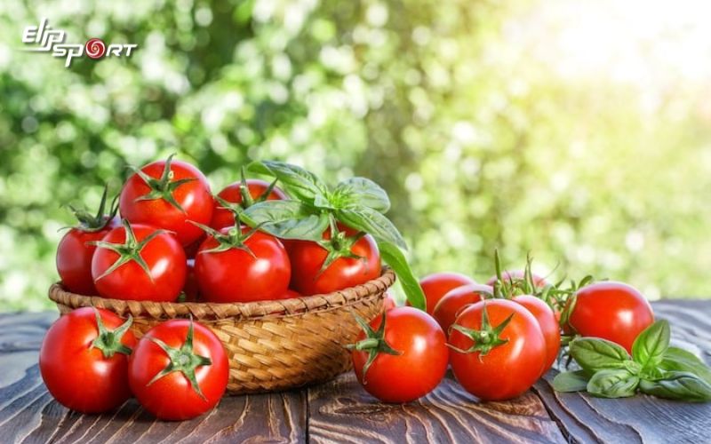Mẹ bầu bị táo bón có thể ăn cà chua