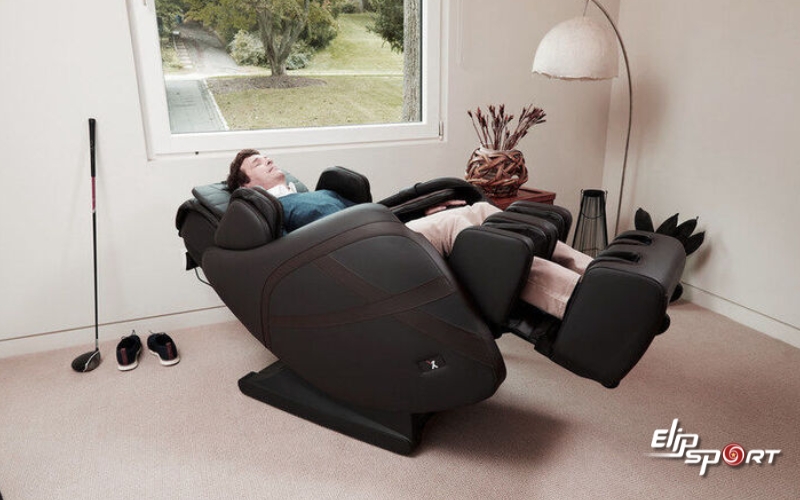 Sử dụng nhẹ nhàng, không đè mạnh vào bảng điều khiển, remote,...