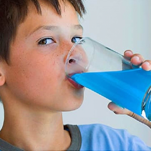 Trẻ em có uống được hoa đậu biếc không và nên uống như thế nào?