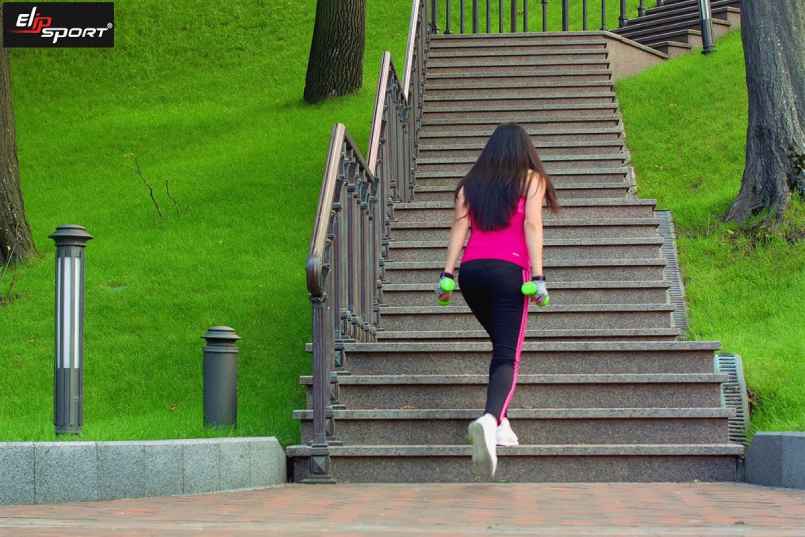 đi bộ cầu thang có giúp giảm cân