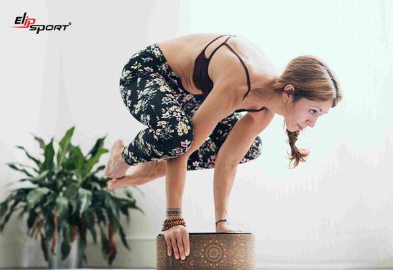 bí quyết tập yoga với vòng