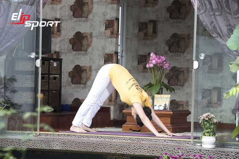 yoga suối nguồn tươi trẻ